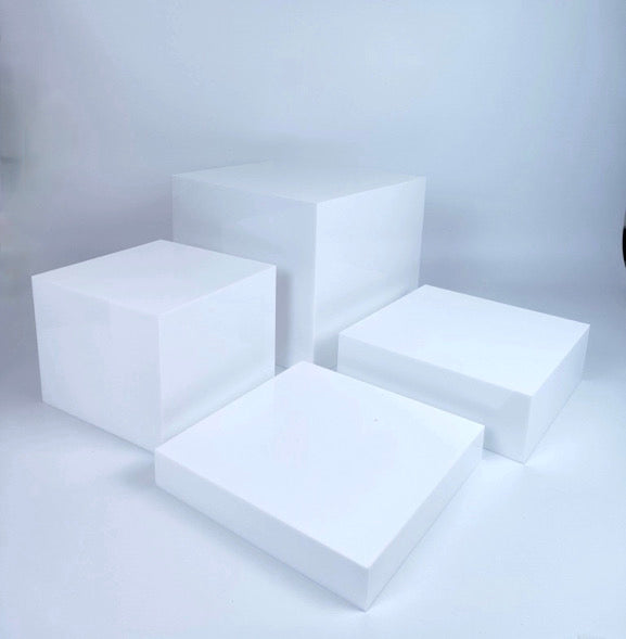 Acrylic Plinth Set of 4 (Purchase)